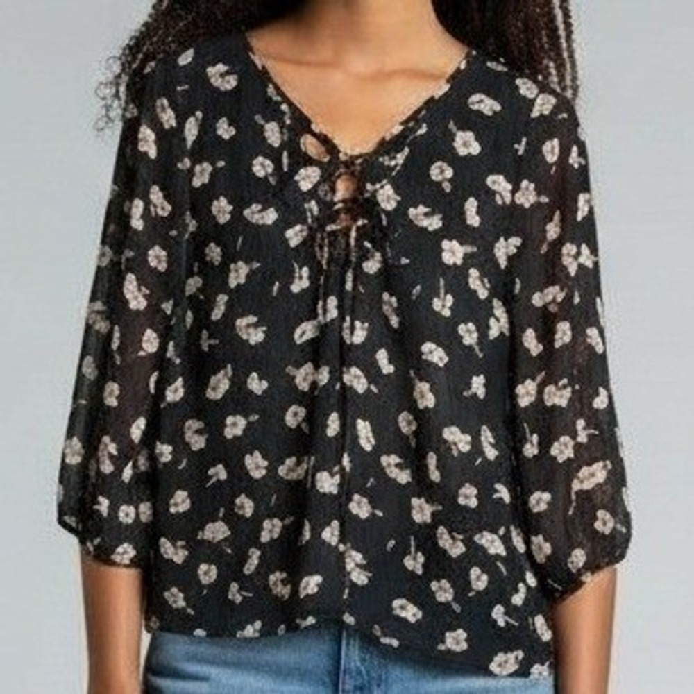 Skies‎ Are Blue Blouse Women XL Black Floral Feminine Whimsical Romantic Ruffles